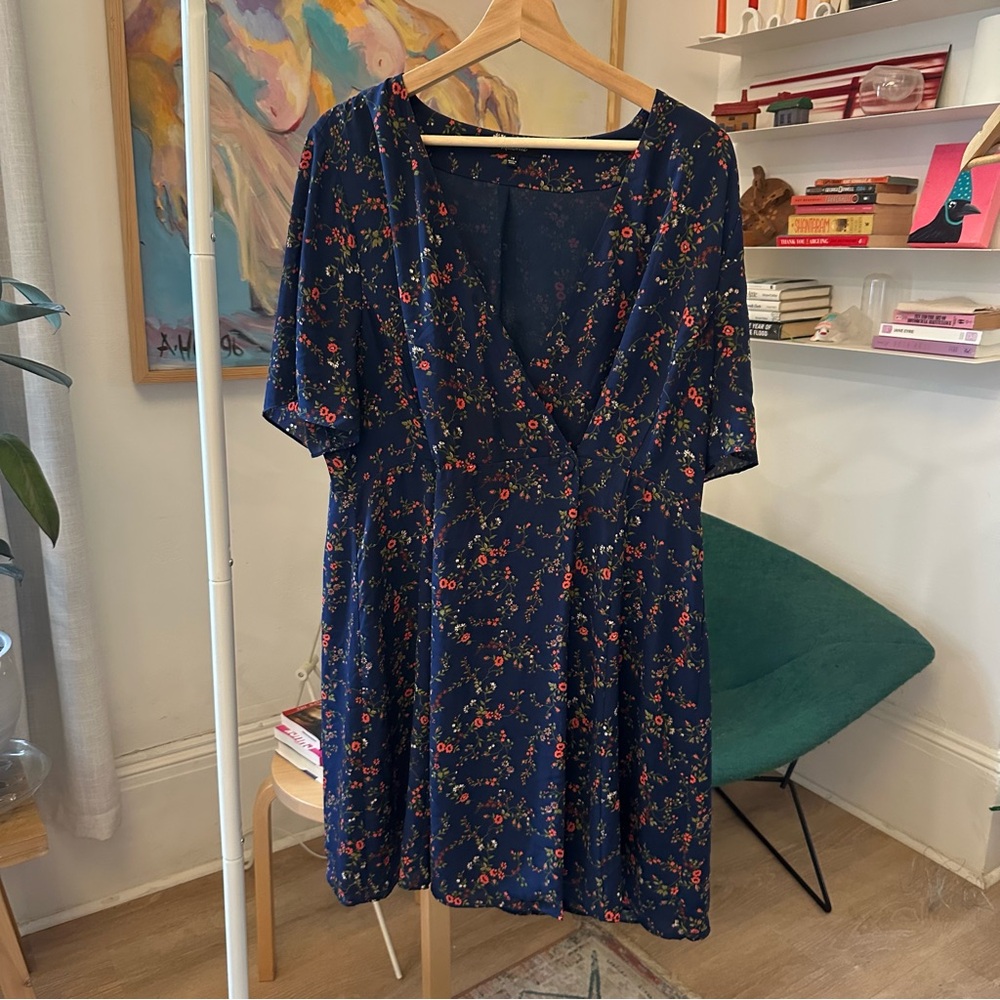 Adorable Madewell mini wrap dress